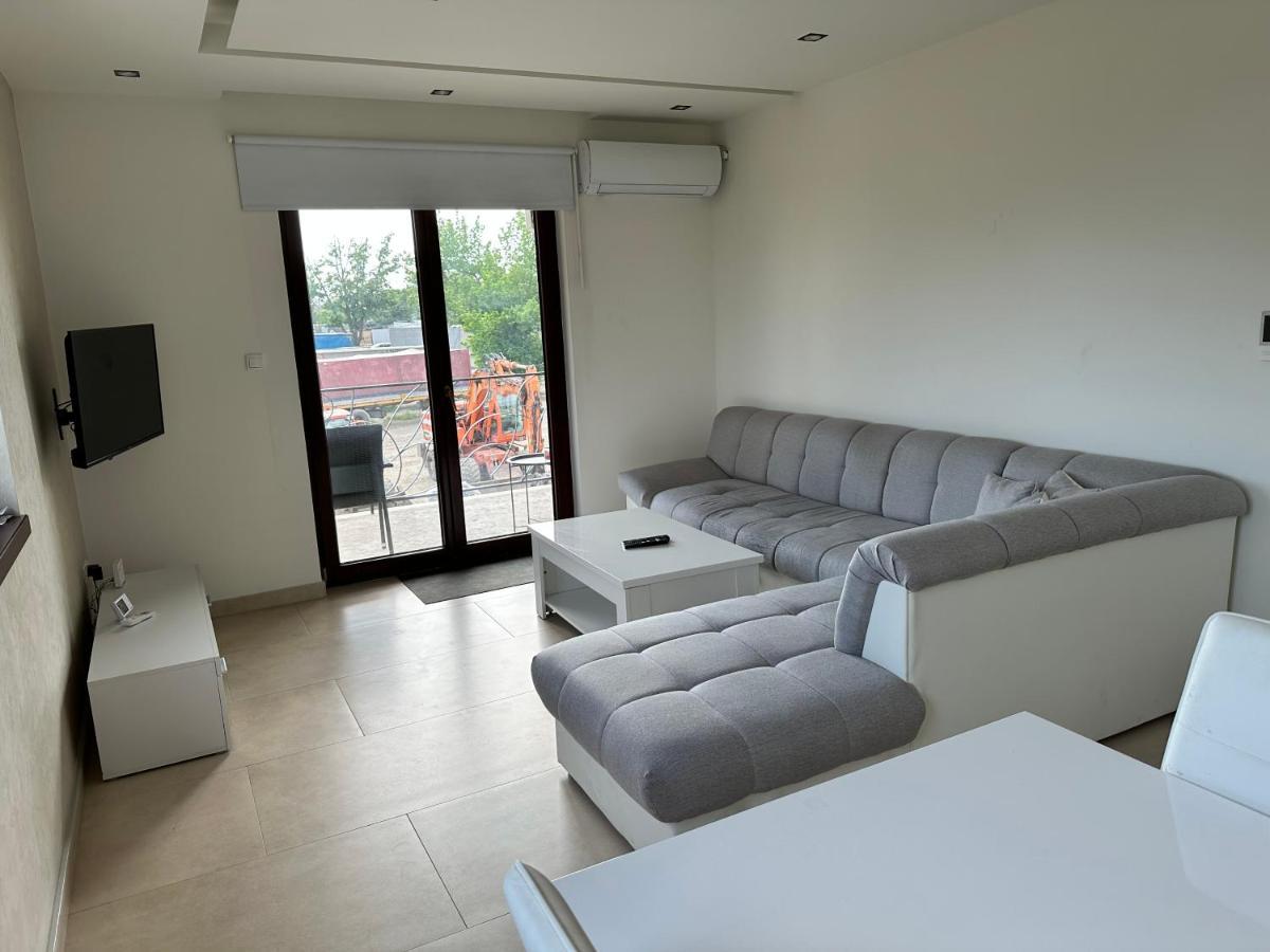 Five Apartments Indija Extérieur photo
