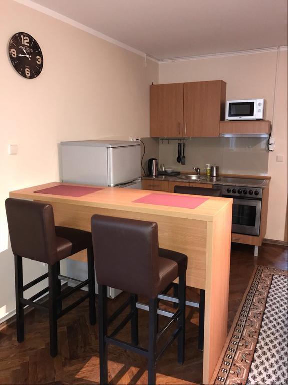 Five Apartments Indija Extérieur photo