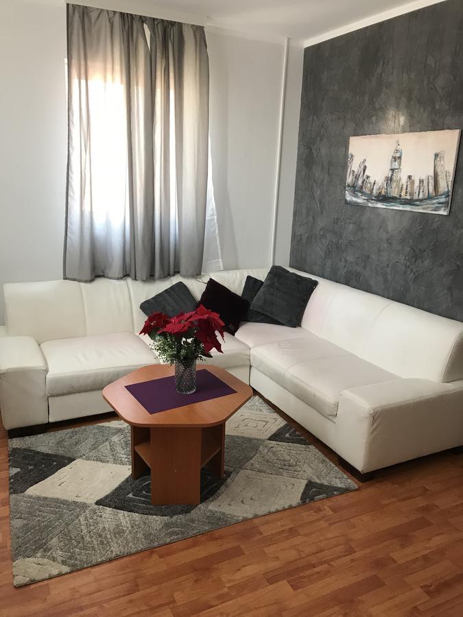 Five Apartments Indija Extérieur photo