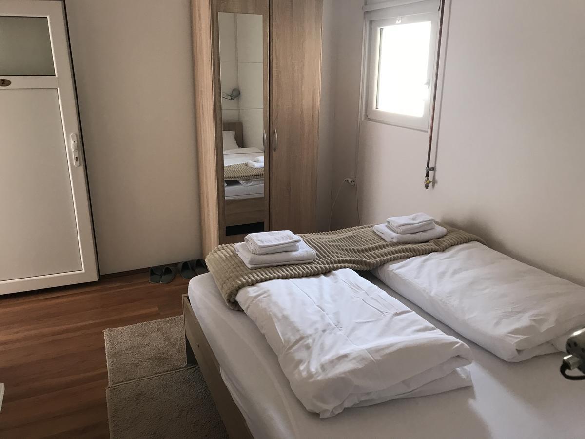 Five Apartments Indija Extérieur photo
